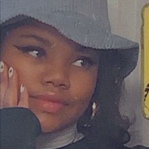 Meet your Posher, Nova